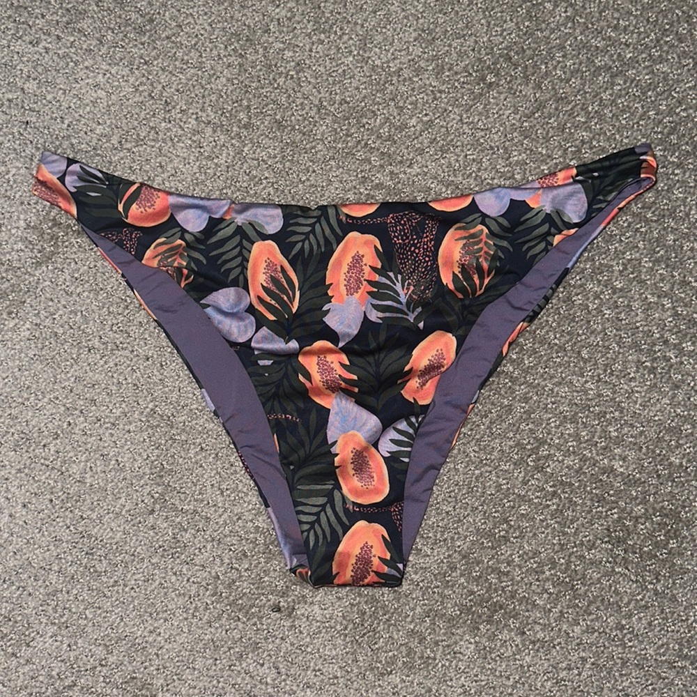 Kitty and Vibe XL2 Cheeky Bikini Bottom. BOGO